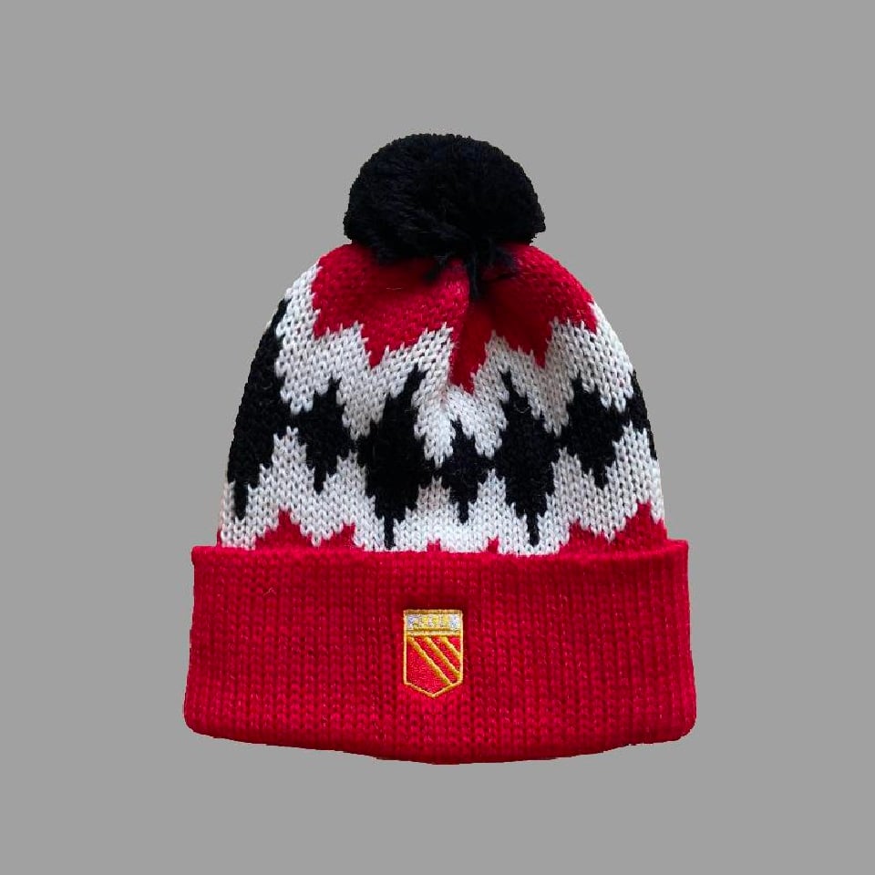 Rosso bianco nero store bucket hat